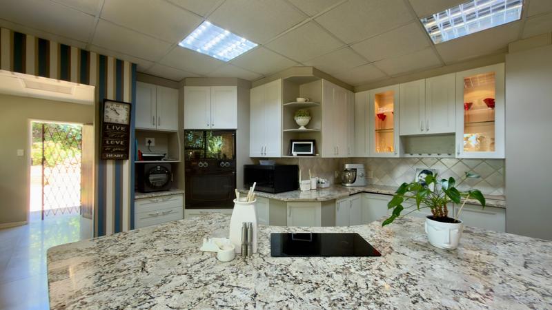 5 Bedroom Property for Sale in Pentagon Park Free State